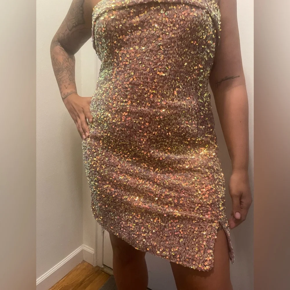 White Birch Glittering Gold Mini Dress - Picture 3 of 7